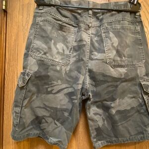 Wrangler Gray Camouflage Men's Shorts